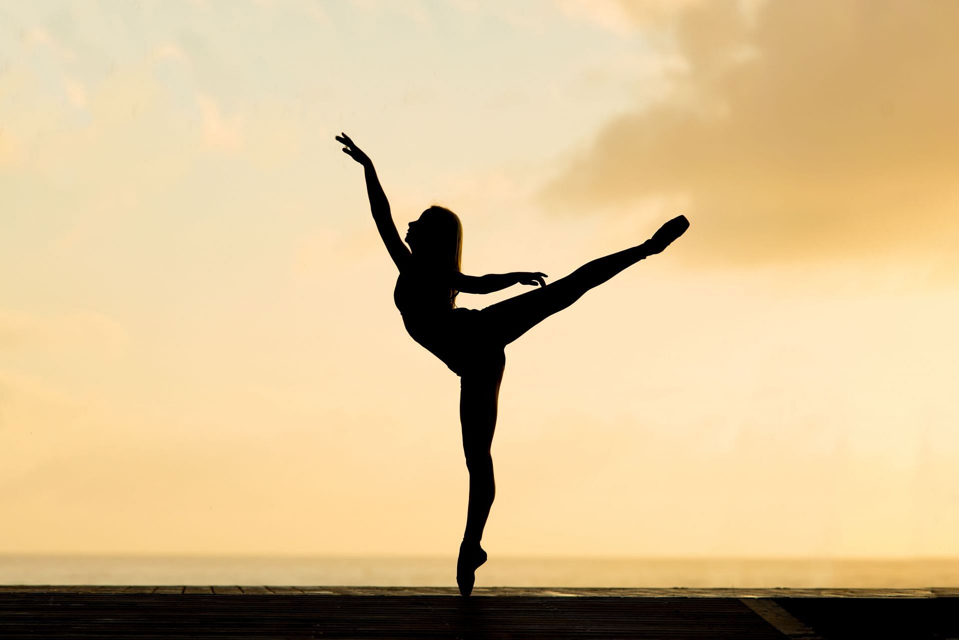 Latin-dance workout (Image via Unsplash/David Hoffman)